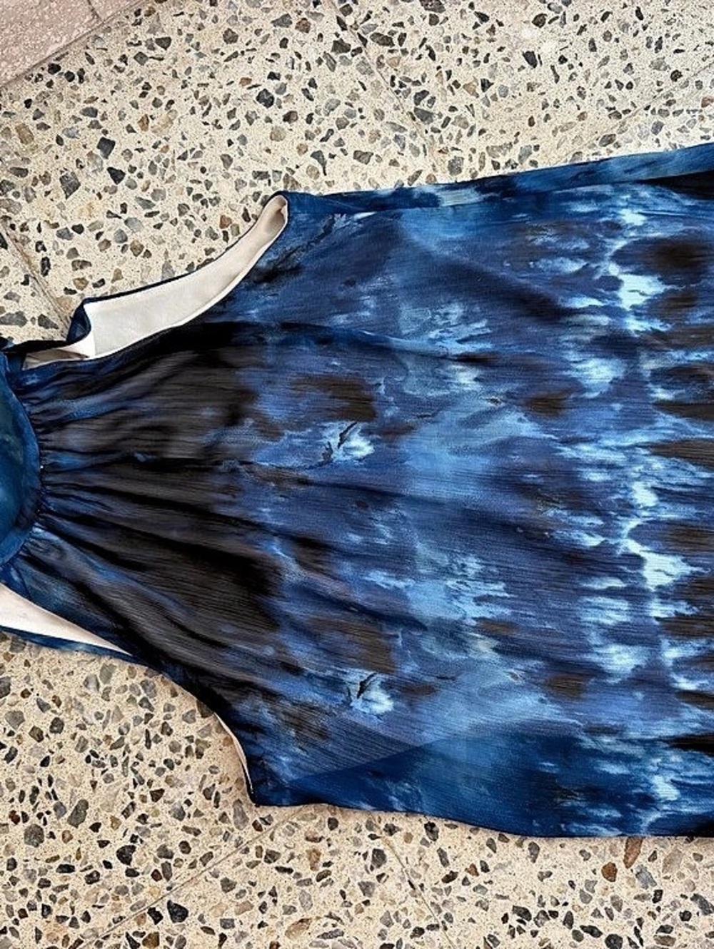 Jonathan Martín Blue & Black Tie-Dye Blouse Size Large Like New